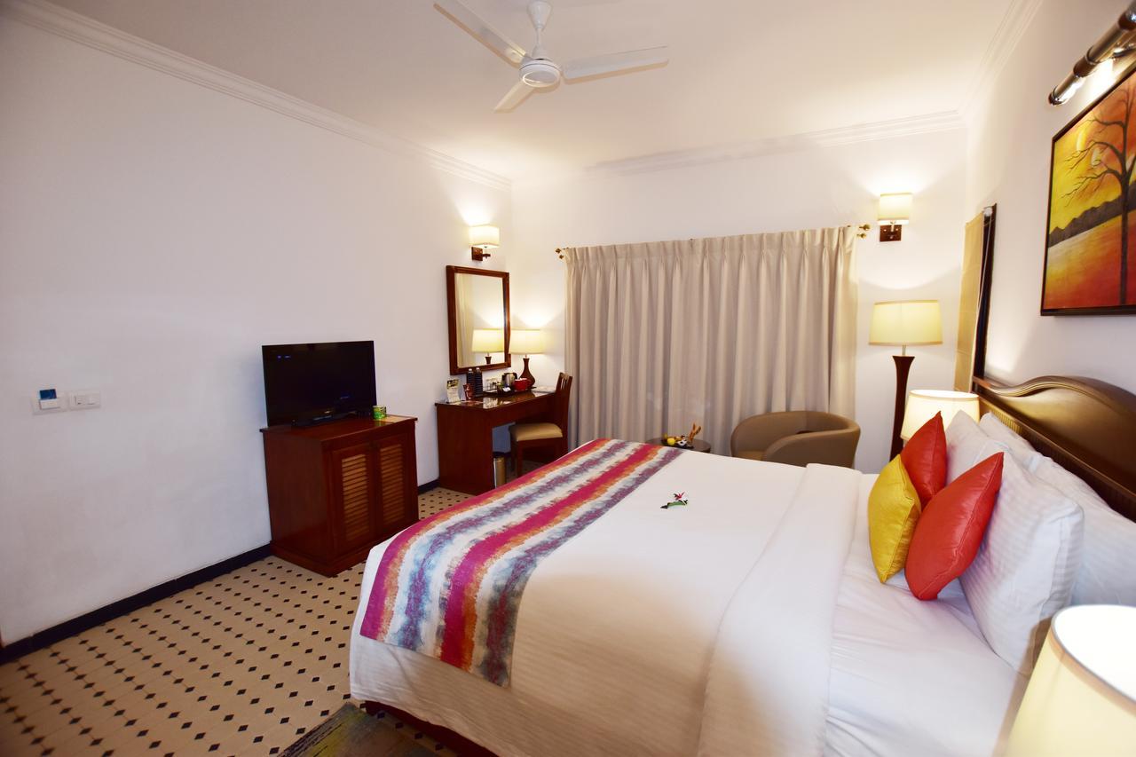 Novotel Goa Dona Sylvia Resort カベロッシム エクステリア 写真